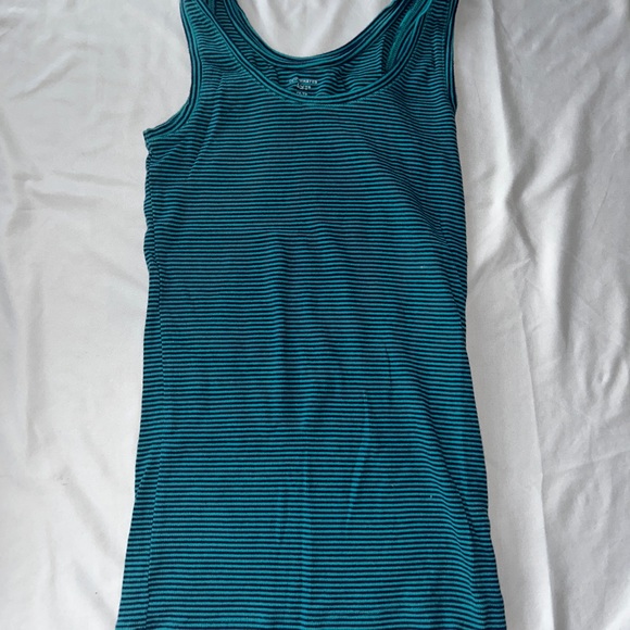 Tank top - Picture 2 of 2